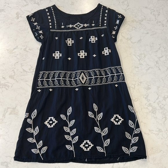 3J Johnny Was Workshop Black Tunic Dress with White Embroidery Boho Gothcore XS - Picture 1 of 13
